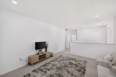 1910 Peony St, Hollister, CA 95023 - Photo 27