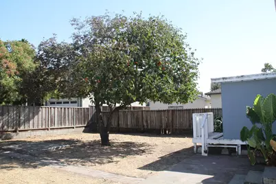 2260 Pulgas Ave, East Palo Alto, CA 94303 - Photo 23