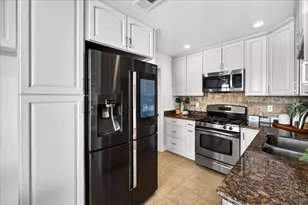 8130 Park Villa Cir, Cupertino, CA 95014 - Photo 13