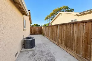 2868 Little Rock Dr, San Jose, CA 95133 - Photo 29