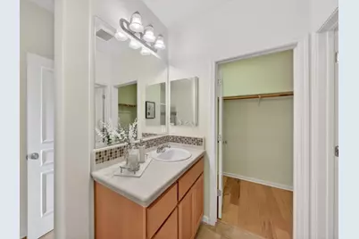 650 Almaden Walk Loop, San Jose, CA 95125 - Photo 15