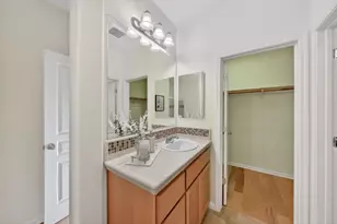 650 Almaden Walk Loop, San Jose, CA 95125 - Photo 15