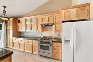 1205 Kelly Park Cir, Morgan Hill, CA 95037 - Photo 13