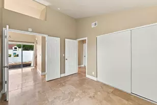 1205 Kelly Park Cir, Morgan Hill, CA 95037 - Photo 27