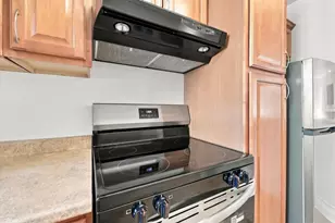 1128 Maywood Ln 51C, Martinez, CA 94553 - Photo 9