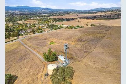 12800 New Ave, San Martin, CA 95046 - Photo 11