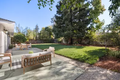 725 Panchita Way, Los Altos, CA 94022 - Photo 27