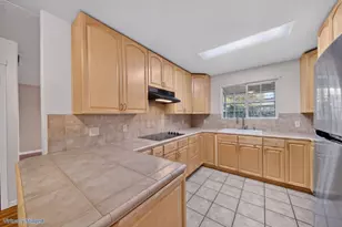 1629 Tierra Buena Dr, San Jose, CA 95121 - Photo 17