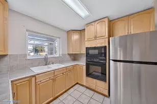 1629 Tierra Buena Dr, San Jose, CA 95121 - Photo 15