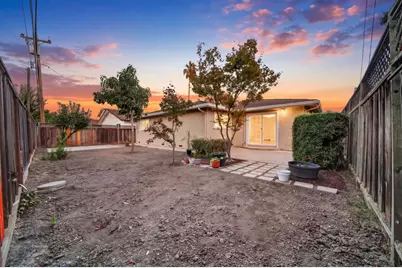 1629 Tierra Buena Dr, San Jose, CA 95121 - Photo 35