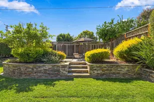 205 Gregg Dr, Los Gatos, CA 95032 - Photo 43
