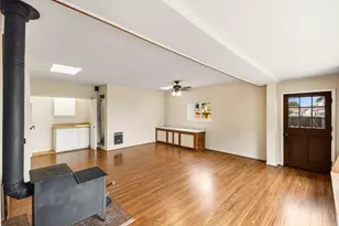 865 Crest Ave., Pacific Grove, CA 93950 - Photo 29