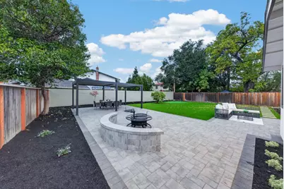1260 Grant Rd, Los Altos, CA 94024 - Photo 35