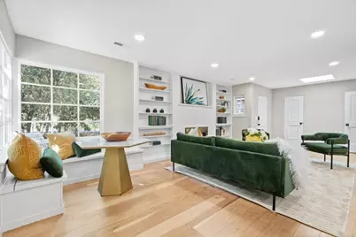 1055 Los Robles Ave, Palo Alto, CA 94306 - Photo 5
