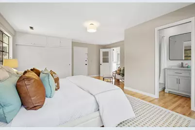 1055 Los Robles Ave, Palo Alto, CA 94306 - Photo 23