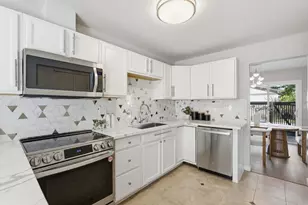 1035 Castleton Ter G, Sunnyvale, CA 94087 - Photo 7
