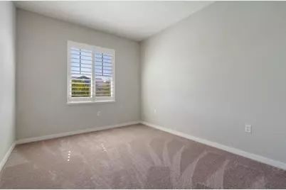1191 Navigator Dr, Lathrop, CA 95330 - Photo 13