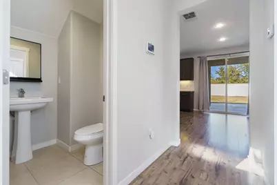 1191 Navigator Dr, Lathrop, CA 95330 - Photo 17