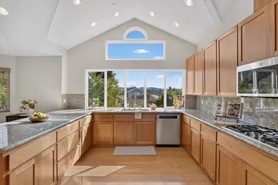 110 Mattison Ct, Aptos, CA 95003 - Photo 11