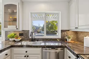 671 Fox Ct, Redwood City, CA 94061 - Photo 19