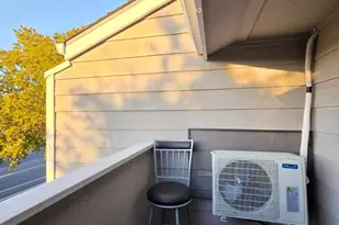 284 Stonegate Cir, San Jose, CA 95110 - Photo 27