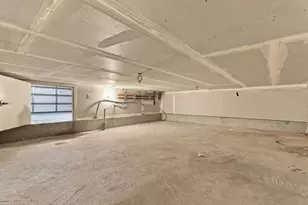 1395 Lick Ave, San Jose, CA 95110 - Photo 29