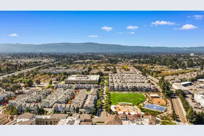3818 Pyramid Way, Mountain View, CA 94043 - Photo 31