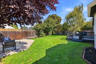 3739 Page St, Redwood City, CA 94063 - Photo 37