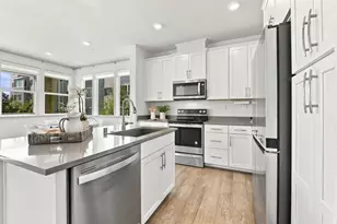 43 Tidal Wy, San Mateo, CA 94401 - Photo 11