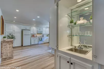 330 Woodside Dr 114, Salinas, CA 93901 - Photo 7