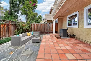 18 Tyrella Ct, Mountain View, CA 94043 - Photo 35