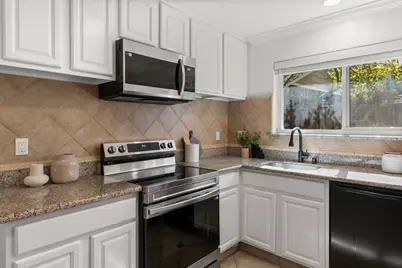 67 Dot Ave, Campbell, CA 95008 - Photo 11