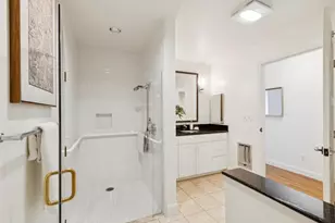 555 Byron St 402, Palo Alto, CA 94301 - Photo 11