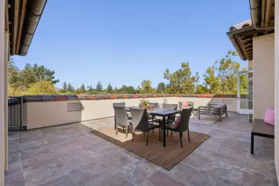 555 Byron St 402, Palo Alto, CA 94301 - Photo 17