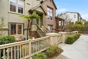 70 Towne Cir, Mountain View, CA 94040 - Photo 3