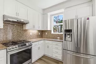 70 Towne Cir, Mountain View, CA 94040 - Photo 31
