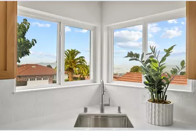 2835 Arguello Dr, Burlingame, CA 94010 - Photo 21