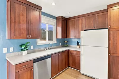 527 Fremont Ave, Pacifica, CA 94044 - Photo 15