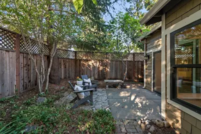 137 Redding Rd A, Campbell, CA 95008 - Photo 21