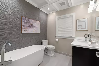 1071 Carolyn Ave, San Jose, CA 95125 - Photo 27
