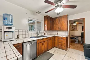 607 N 4th St, Patterson, CA 95363 - Photo 13