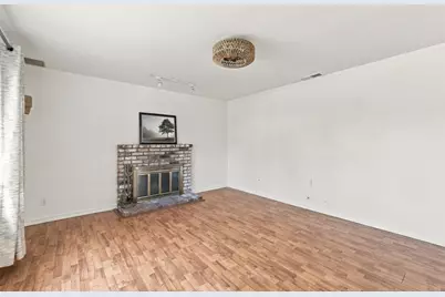 3009 Nikol St, Sacramento, CA 95826 - Photo 9