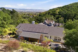1885 Hollyhock Ln, Gilroy, CA 95020 - Photo 5