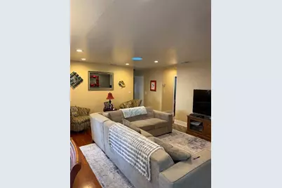 Hershey Way, Hayward, CA 94544 - Photo 3