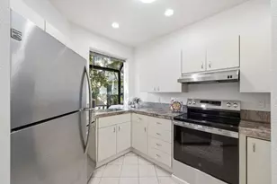 133 Shorebird Cir, Redwood City, CA 94065 - Photo 9