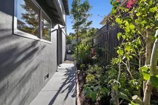 450 Phelps Rd, San Carlos, CA 94070 - Photo 65