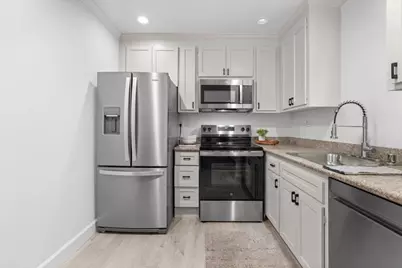 1614 Hudson 311, Redwood City, CA 94061 - Photo 9