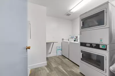1614 Hudson 311, Redwood City, CA 94061 - Photo 21