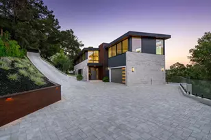 910 La Senda Rd, Hillsborough, CA 94010 - Photo 97