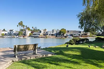 46 Pelican Ln, Redwood City, CA 94065 - Photo 27